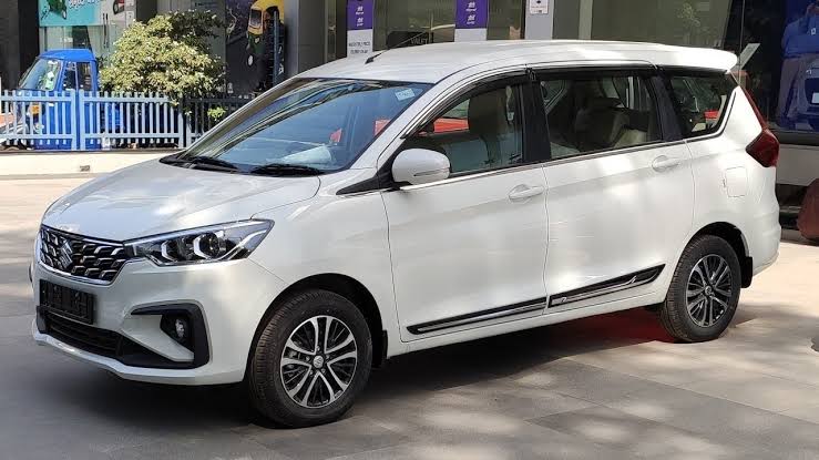 Maruti Ertiga self-drive rental Mumbai